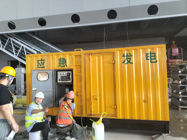 上犹怎样判断空气滤清器是否需要更换？